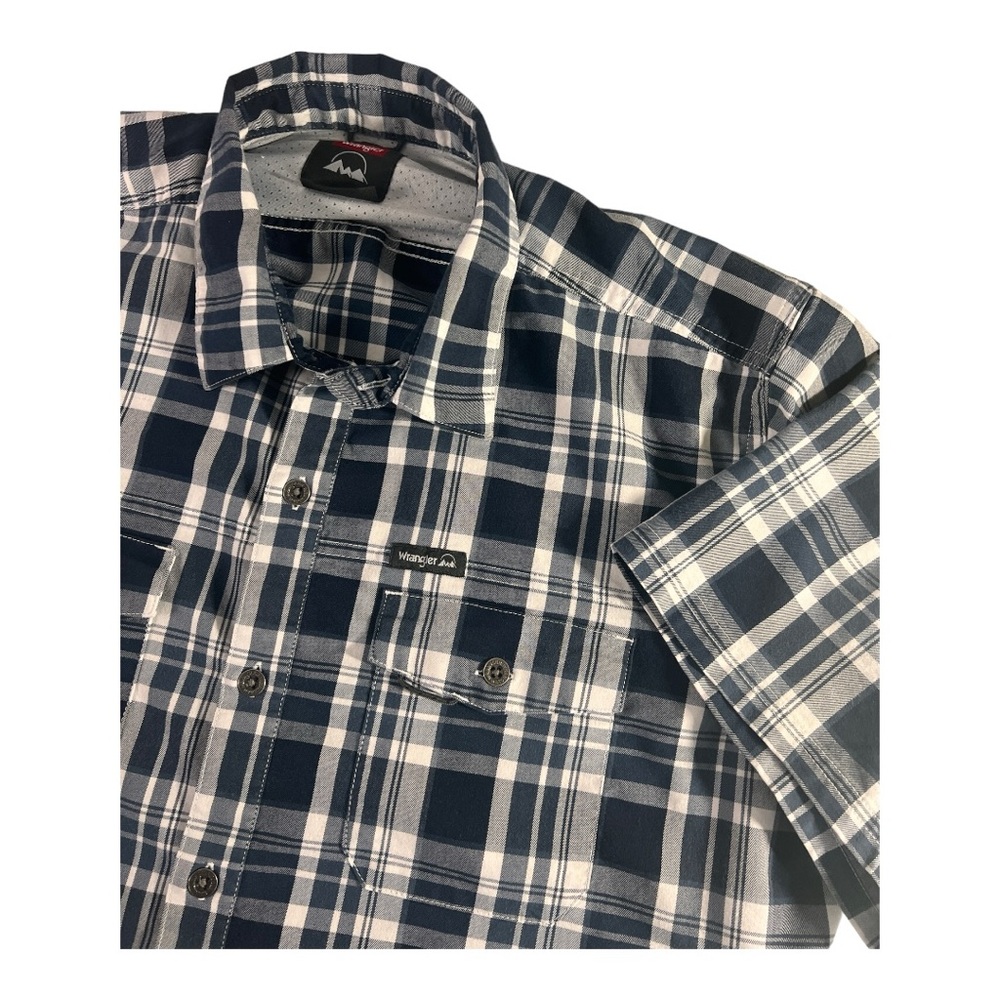 Wrangler Men's Short Sleeve Blue & White Plaid‎ Casual Shirt Regular Fit XL